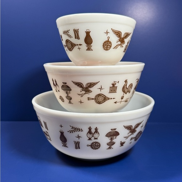 Vintage Pyrex Early American Pattern Nesting Set of 3 Mixing Bowls 401 402 403